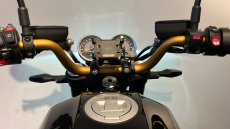 BMW R12 (24MY)